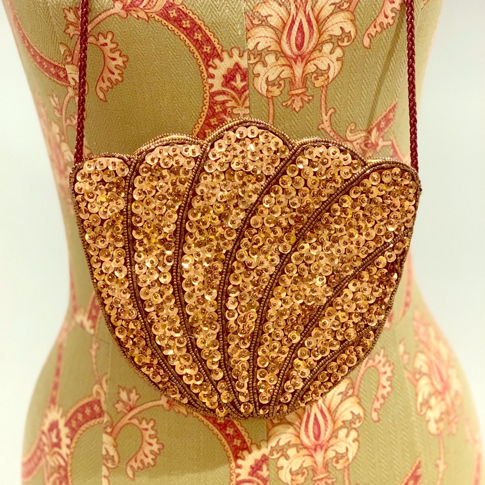 Vintage Tulip Sequins Purse
